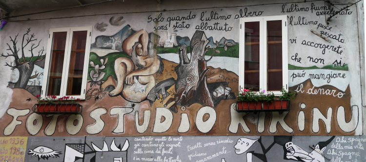 104-P1000681